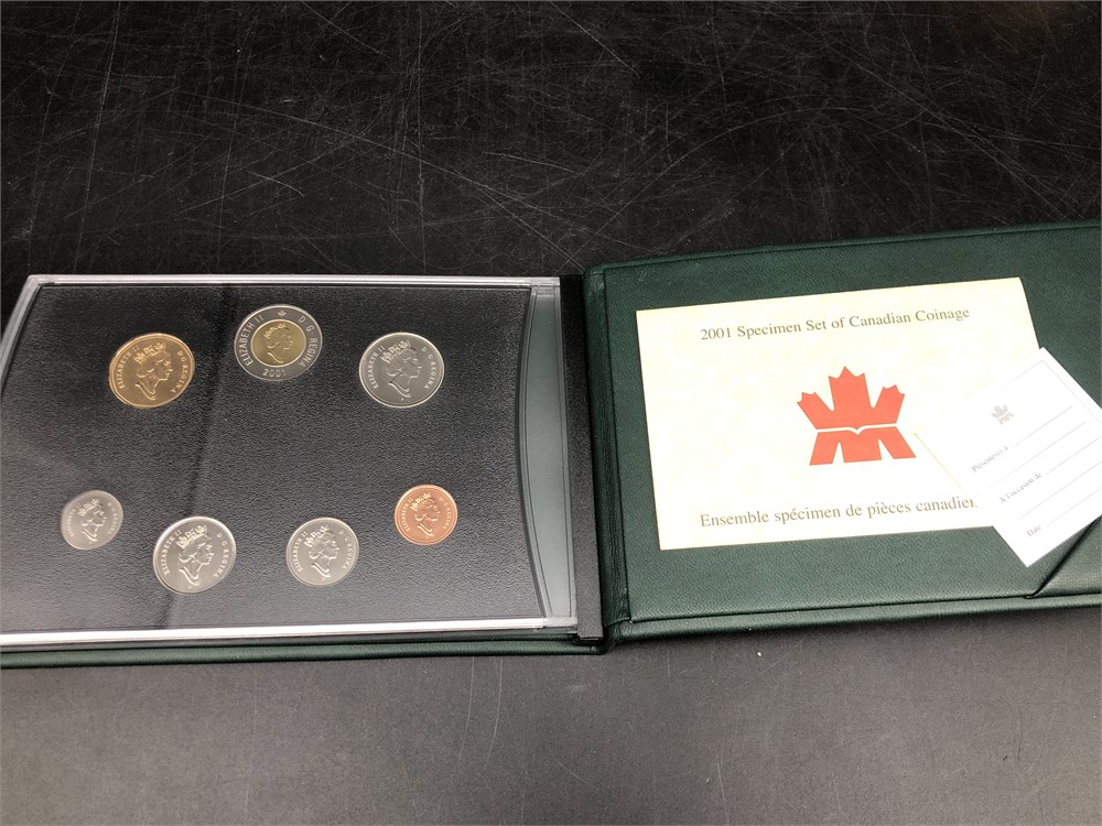 Urban Auctions - ROYALE CANADIAN MINT 2001 SPECIMEN SET