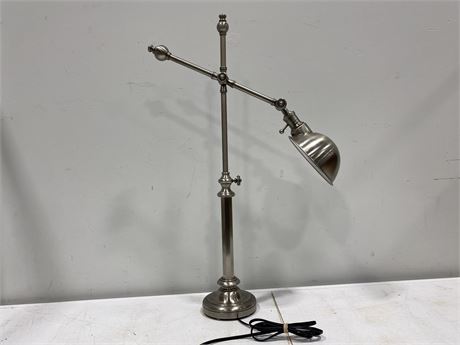 33” PEWTER FINISH WORKING ARTICULATED DESK LAMP