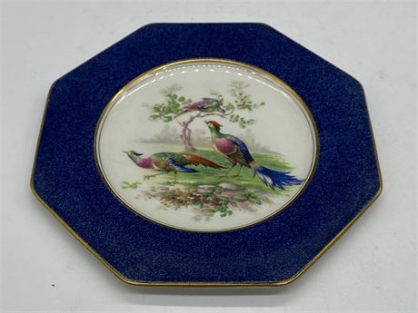 RARE IMPERIAL PORCELAIN WEDGEWOOD PEACOCK PLATE - HAND PAINTED (8.5”)