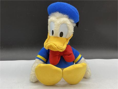 VINTAGE DONALD DUCK (11.5” TALL)