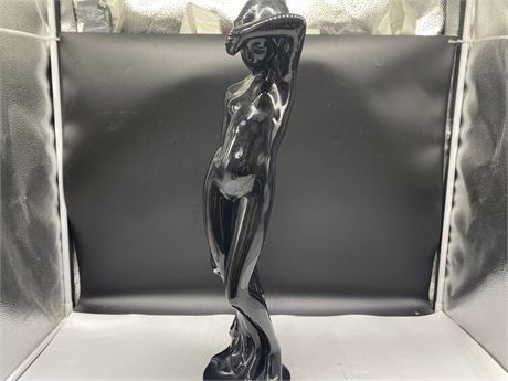 LARGE NUDE WOMAN STATUE (24” tall)