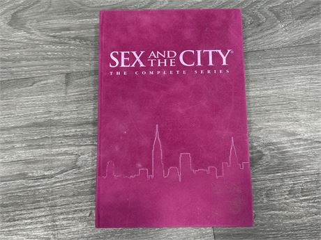 SEX AND THE CITY COMPLETE SERIES DVD SET - EXCELLENT COND.