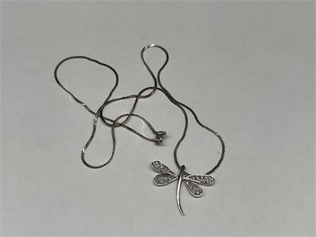 MARKED 925 STERLING NECKLACE W/ DRAGON FLY PENDANT