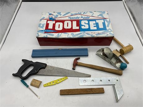 VINTAGE HANDY ANDY TOOL KIT W/ACCESSORIES
