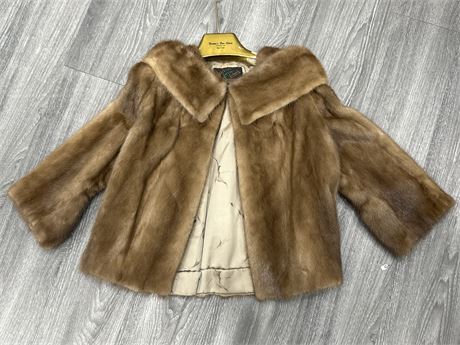 FOSTERS VICTORIA WOMENS COAT - SIZE S/M