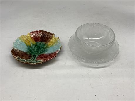 1930s “LALIQUE” STYLE BOWL ON STAND PALM TREES & VICTORIAN LEAF DISH 1880s