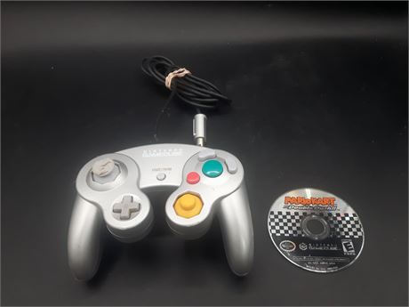 GAMECUBE CONTROLLER AND MARIO KART DISC - NOT WORKING - AS IS