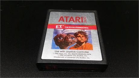 E.T. (ATARI 2600) - FAMOUS AS ONE OF THE WORST GAMES EVER MADE