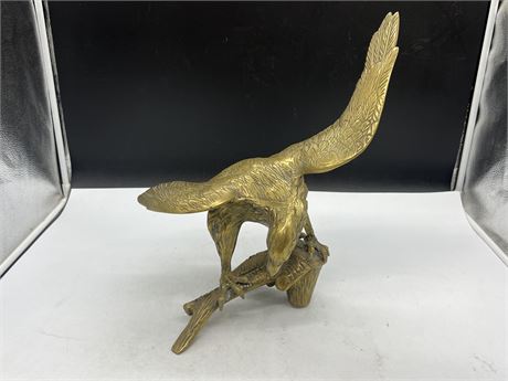 LARGE VINTAGE HEAVY BRASS EAGLE (16” tall)