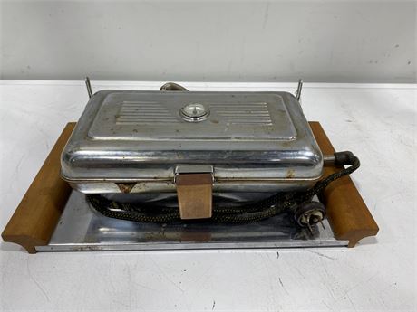 VINTAGE REED - CAMERON FLAT GRILL / PRESS