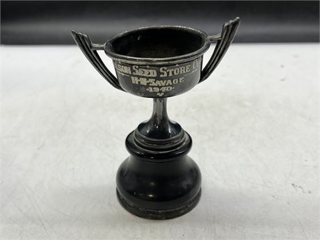 H.N. SAVAGE 1940 WILSON SEED STORE CUP 5” TALL