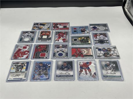 14 MISC HOCKEY JERSEY PATCH CARDS + 5 AUTO CARDS