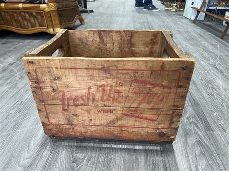 1958 7UP CRATE - 17”x12”x12”