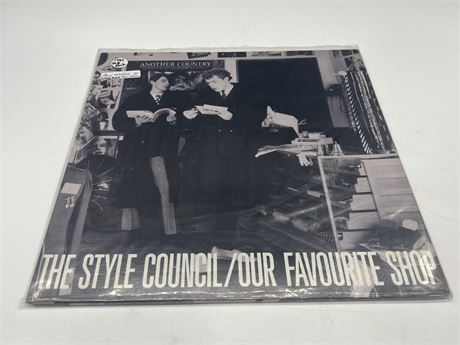 1985 THE STYLE COUNCIL - OUR FAVOURITE SHOP - NEAR MINT (NM)