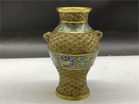 EARLY CHINESE BRONZE CLOISONNÉ VASE (7”)