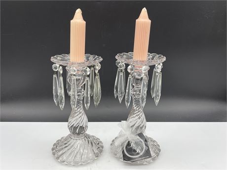 CANDLEHOLDERS W/CRYSTAL HANGING FACETED PRISMS / LABELLED (13” TALL)