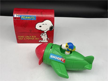 SNOOPY LUNCH BOX LOT