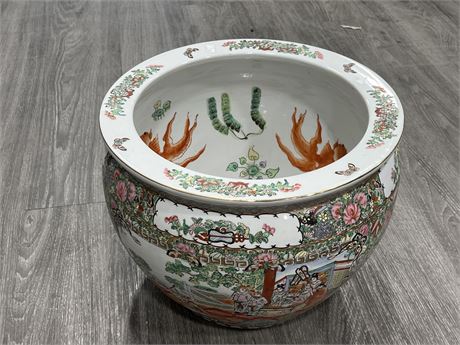 CHINESE PORCELAIN FISH BOWL / PLANTER (15” wide, 11” tall)