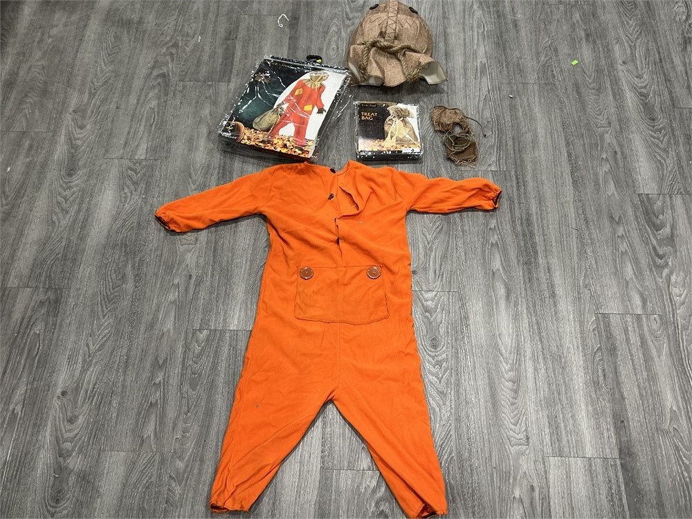 Urban Auctions - SPIRIT HALLOWEEN TRICK ‘R TREAT SAM CHILD’S COSTUME ...
