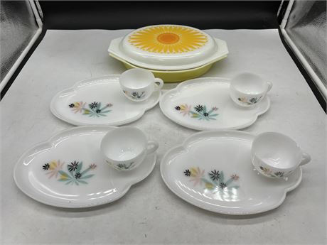 LOT OF PYREX / MILK GLASS DISHES