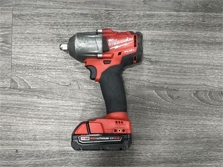 MILWAUKEE M18 MID-TORQUE IMPACT WRENCH - TESTED WORKING - COMES WITH BATTERY