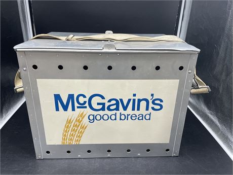 VINTAGE “McGAVINS BREAD” HOT DOG VENDORS HOT BOX - HEATED BY STERNO