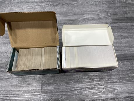 2 BOXS OF TOPPS/SCORE HOCKEY CARDS
