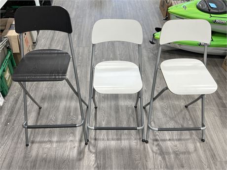 4 COLLAPSABLE HIGH CHAIRS (Tallest is 41”)