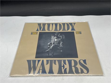 MUDDY WATERS - KING BEE - NEAR MINT (NM)