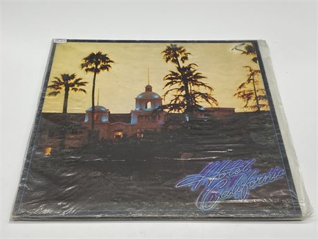 EAGLES - HOTEL CALIFORNIA - VG (slightly scratched)
