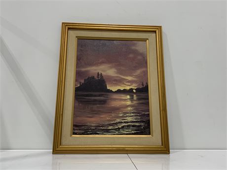 VINTAGE FRAMED OIL PAINTING BY LYNNE WRIGHT 31.5x25.5”
