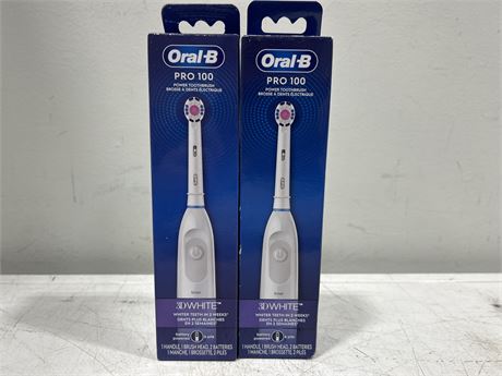 2 NEW ORAL B PRO 100 TOOTHBRUSHES