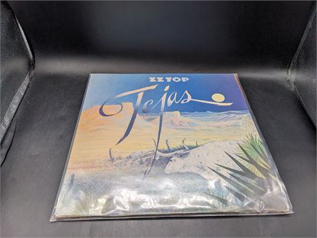 ZZ TOP - TEJAS - TRIFOLD COVER (VG) VERY GOOD - SLIGHTLY SCRATCHED - VINYL