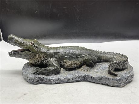 HEAVY PLASTER MCM ALLIGATOR (REPAIRED SNOUT) (16”x8”)