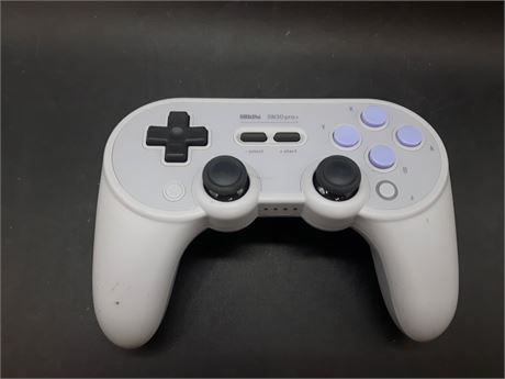 8BITDO CONTROLLER - MISSING BATTERY COVER