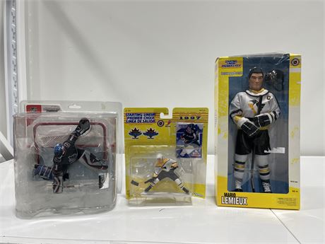 3 COLLECTABLE HOCKEY FIGURES