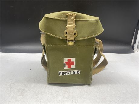 CANVAS FIRST AID KIT