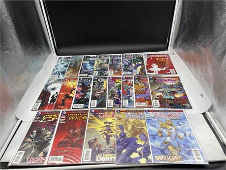 CONSTANTINE + FOREVER EVIL - ALL COMPLETE 37 ISSUES - MOST COMICS HAVE 2 PER BAG
