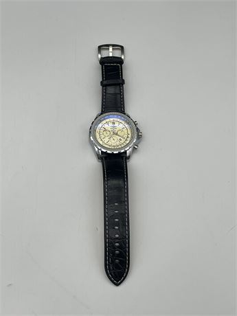 REPLICA BREITLING MENS WATCH IN CASE - LIKE NEW CONDITION