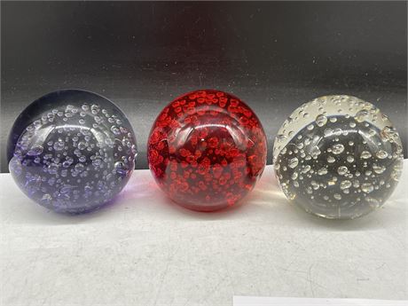 3 BUBBLE GLASS PAPERWEIGHTS