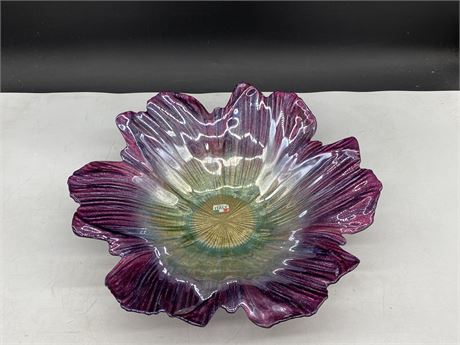 VINTAGE ART GLASS BOWL MADE IN ITALY (14.5” DIAMETER)