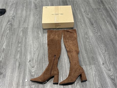 RETAIL $129 -NEW- LE CHATEAU BOOTS - SIZE 36