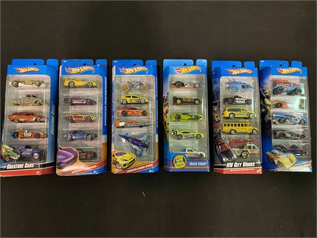 30 HOTWHEELS COLLECTABLES (NEW)