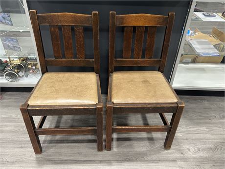 PAIR OF EARLY ARTS & CRAFTS CHAIRS