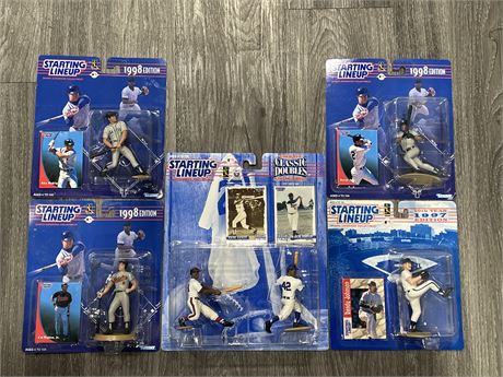 5 NEW STARTING LINE UP FIGURES