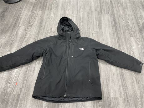 THE NORTH FACE XXL JACKET