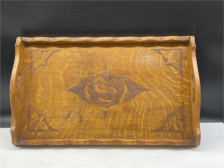 HAND CARVED EARLY OAK TRAY 21”x13”