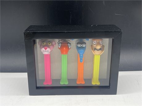 SET OF 4 RETIRED PINK PANTHER “PEZ” DISPENSERS IN UMBRIA SHADOW BOX - 1997