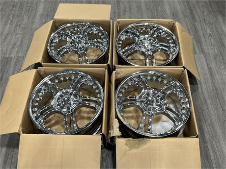 4 KMC CHROME RIMS - SEE PICS / NOT IN ORIGINAL BOXES