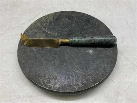GREEN MARBLE LIKE CHEESE BOARD AND KNIFE - 8”